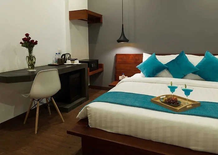 Hotel 101 4*